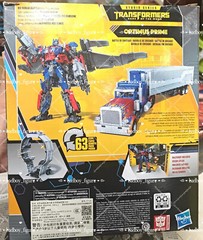 Hasbro Transformers Bumblebee Buzzworthy 044BB Studio Series Optimus Prime Wing