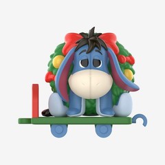 Winnie the Pooh Gift Giving Series Blind Box Confirmed Figures Cute Toys HOT!
