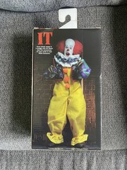 PENNYWISE IT Movie 1990 and 2017 8″ inch Scale Clothed action figures lot sealed