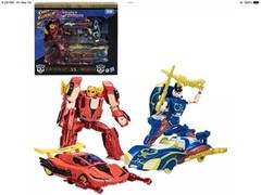 Transformers Collaborative Street Fighter II Mash-Up Hot Rod Ken vs Arcee Chun