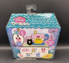 NEW Disney Doorables Alice’s Teacup Play Set Alice in Wonderland