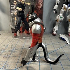 Ben 10 Moth Alien Action Figure Plastic Red Silver Black Orange