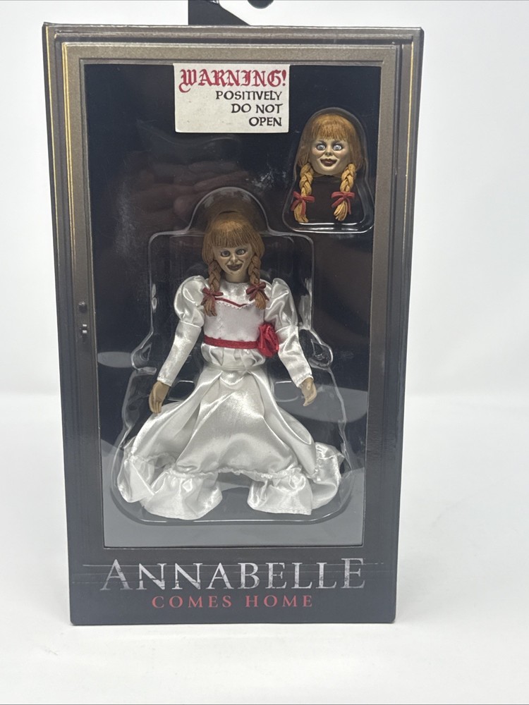 NECA The Conjuring Universe – Annabelle – 8″ Clothed Action Figure