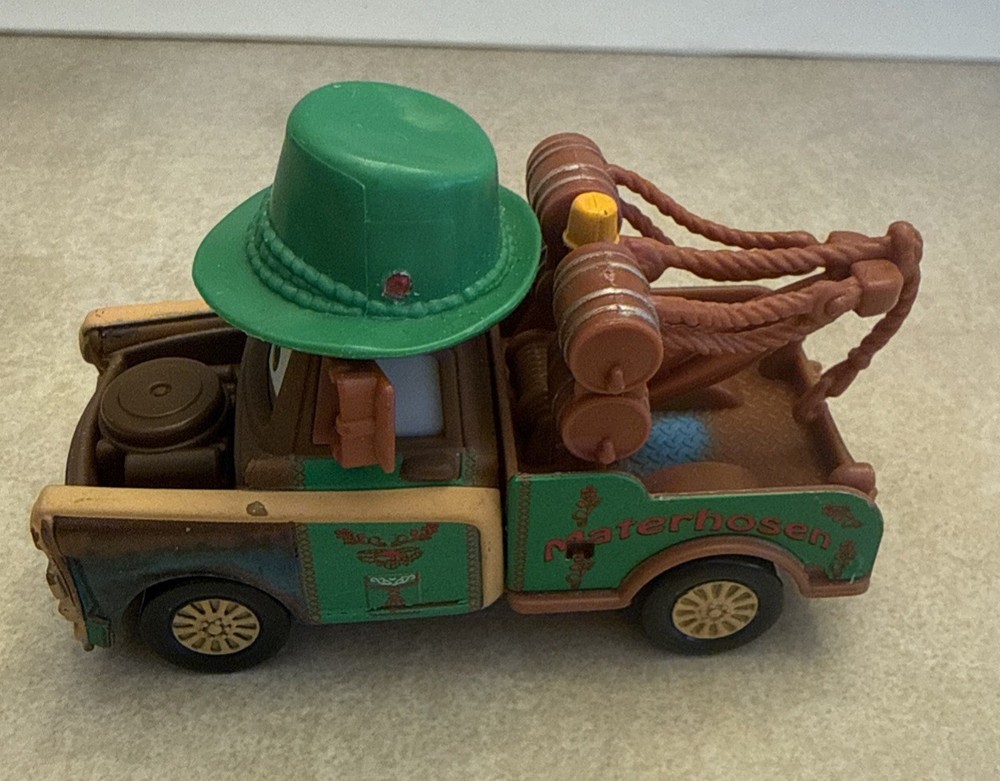 Disney Pixar Cars 2 Materhosen Mater Die-cast Car Green Hat Missing Feather
