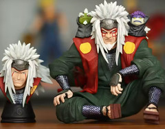 Naruto Jiraiya Mount Myoboku Sitting Figure 13.5cm PVC Anime Statue Collectible