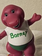 Lyons Group Barney Purple Dinosaur 5″ Plastic Vinyl Toy Figurine