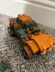 Fansproject Warbot Revolver Core (Third Party Transformers Roadbuster)