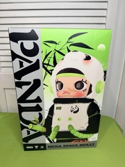 POPMART MEGA SPACE MOLLY 400% PANDA Limited Edition Collectible Figure