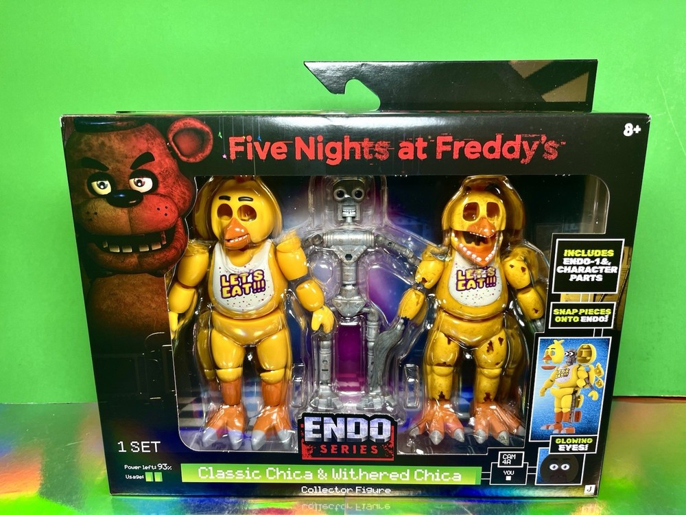 Jazwares Five Nights at Freddy’s Endo Series: CLASSIC CHICA & WITHERED CHICA