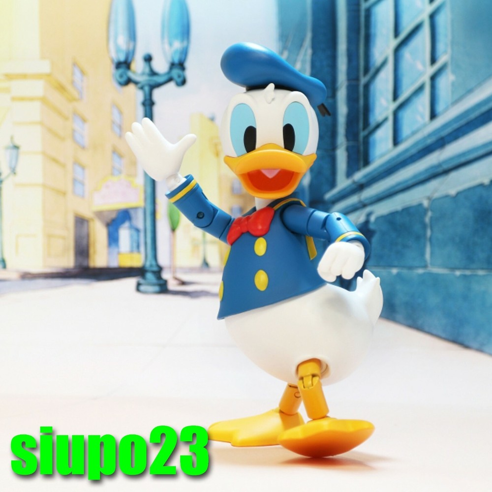 Herocross ~ HMF #006R Disney 2021 Donald Duck Figure Ver 2.0