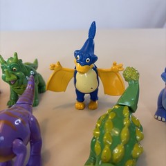Downtown Disney TRex Cafe Toy Dinosaurs Souvenir Lot Of 8 Miniature Figures