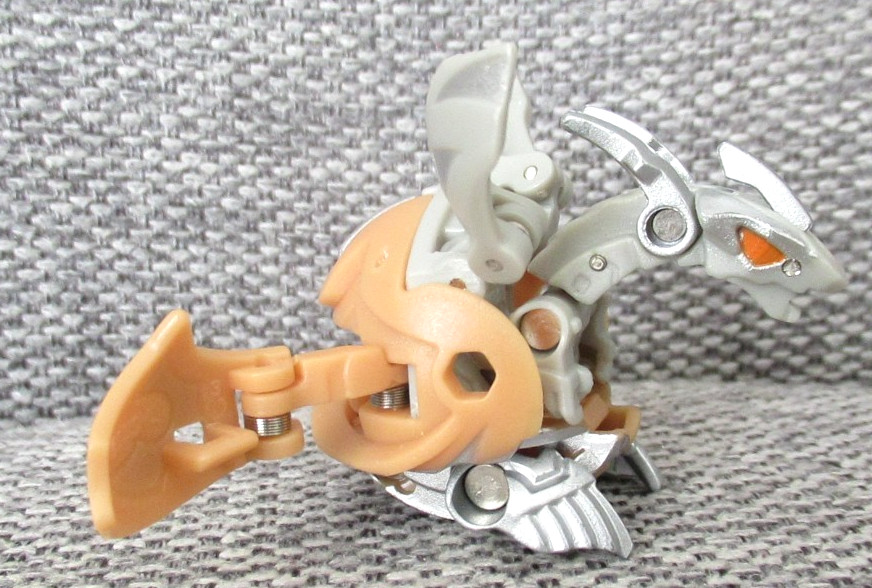 Bakugan Mercury Dragonoid Subterra Haos Mechtanium Surge Mutant 620G