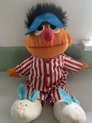 1996 TYCO Sesame Street Talking Sleepy Time Snoring Ernie Plush Doll Bedtime 15″