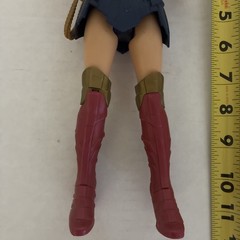DC Comics Wonder Woman Action Figure Red Gold Blue DC Universe Comic Book Heroes