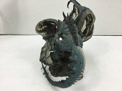Series 1 2005 McFarlane Dragon Komodo Clan Dragon Figure