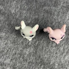 Hasbro Littlest Pet Shop 495 630 Chinchilla Figures Lot 2 Gray Pink 2007 LPS