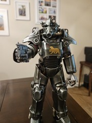 Fallout 3 New Vegas 1/6 10mm Pistol 1/6 Scale Threezero
