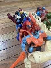Vintage MOTU Battle Bones 1984 w/12 Figures He-Man Masters of the Universe Retro