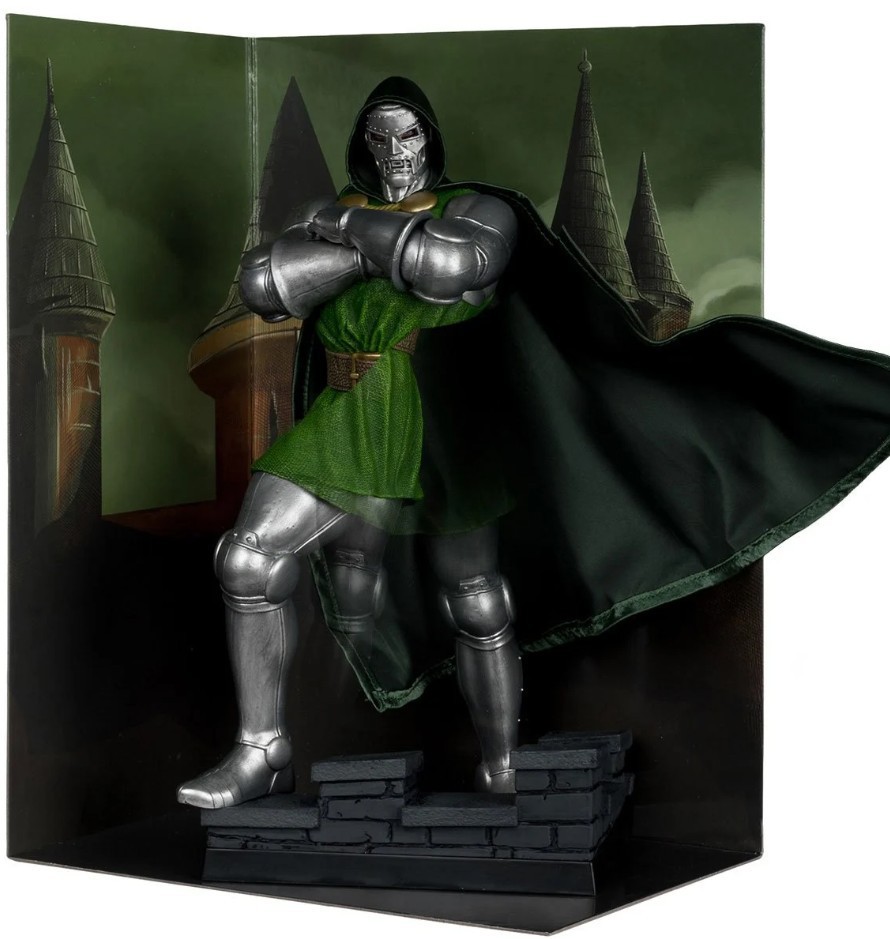 McFarlane Toys Marvel Doctor Doom Posed Figure with Scene [Dr. Doom #1]