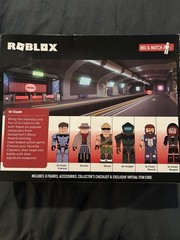 Roblox Q-Clash Mix & Match 12-Piece Figure Set w/ Accessories Virtual Item Code