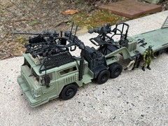G.I. JOE 3.75″ Scale Compatible Custom Weathered Transport Vehicle & Lonzo NICE!