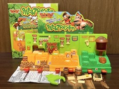 Nintendo Donkey Kong Barrel Adventure Action Figure with Box & Manual