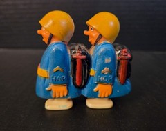 VINTAGE 1960’S MARX HAP-HOP RAMP WALKERS LOT OF 2/Red & Blue /HONG KONG!!!!