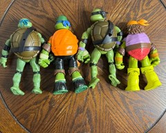 TMNT Ninja Turtles Action Figures Set – WWE Mash-Up + Classic (4 pcs, Playmates)