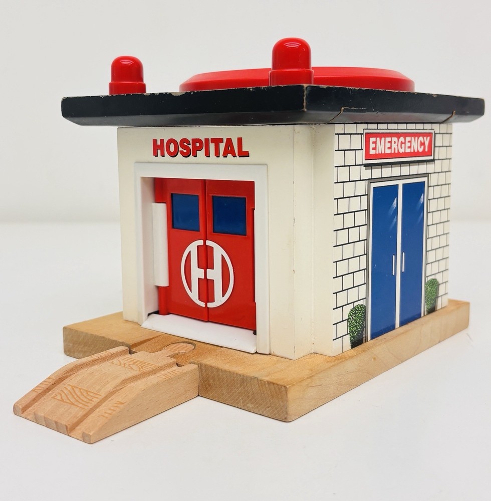 Rescue Hospital Thomas & Friends Wooden Railway LC99349 No Box