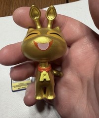 Neopets Phatmojo Gold Aisha Secret Rare Chase Figure w/Unused Virtual Prize Code