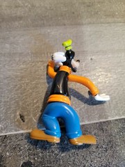 Disney Indonesia goofy toy figure