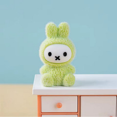 Green Flocked Sitting Bunny 1.5″ Mini Figure New