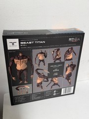 AUTHENTIC Amazing Yamaguchi Revoltech Attack on Titan Beast Titan (US SELLER)
