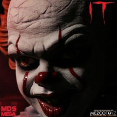 IT 2017 15 Inch Mega Scale Talking Pennywise