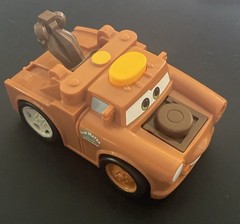 Disney Pixar Cars 2 Mattel Fisher-Price Talking Flashlight Tow Mater Truck 2010!
