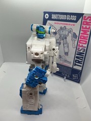 Transformers Shattered Glass Soundwave 100% Complete With Instructions & Comic