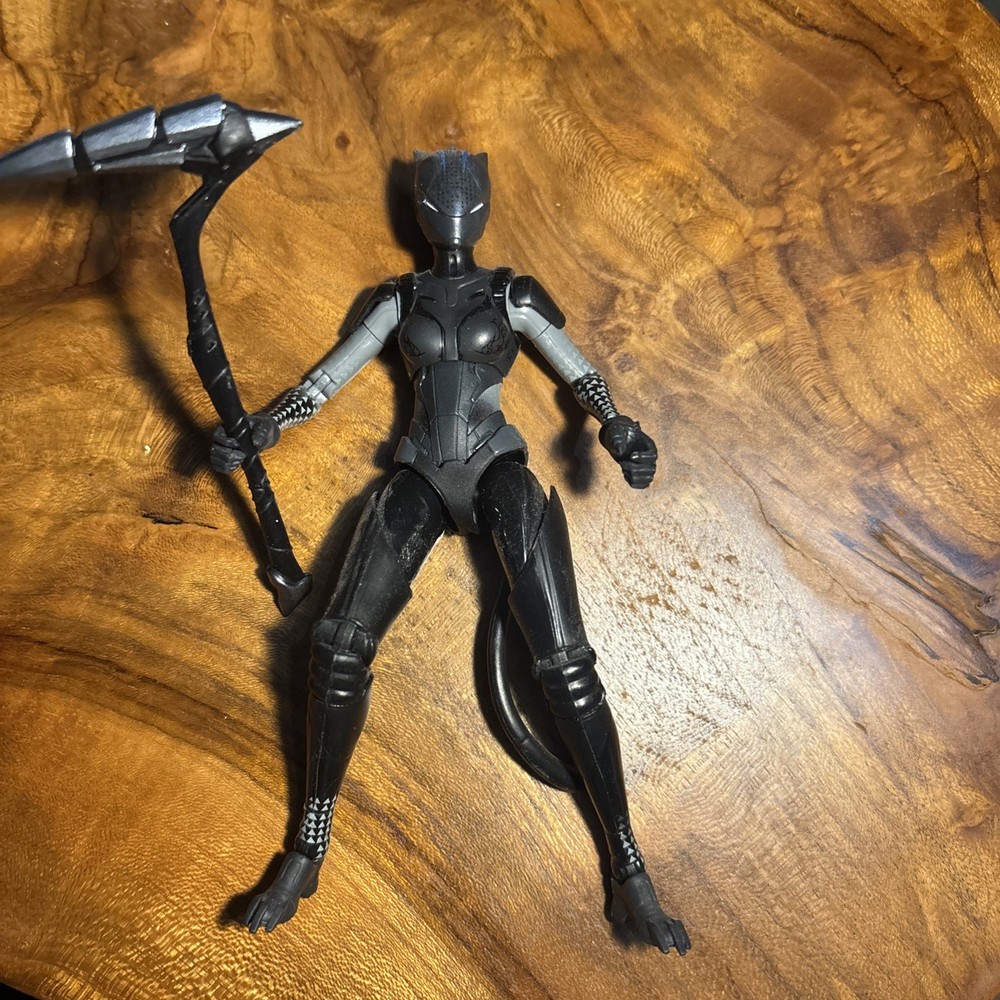 Fortnite LYNX 6 Inch Action Figure Victory Royale w Weapon Free Shipping