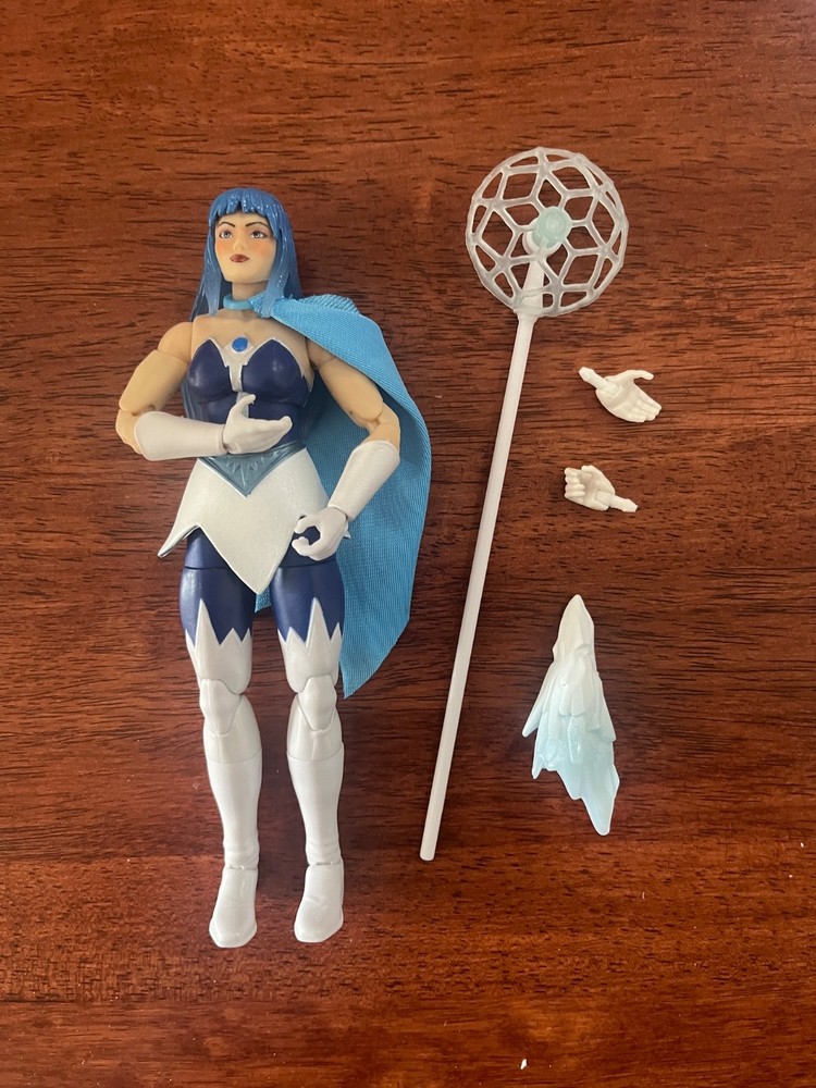 Masters of the Universe Masterverse FROSTA loose (She-Ra princess of Power)