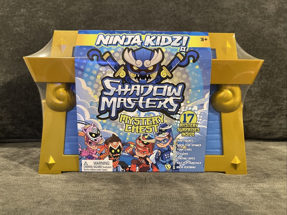 Ninja Kidz Shadow Masters Mystery Large Chest, 17 Mystery Suprises