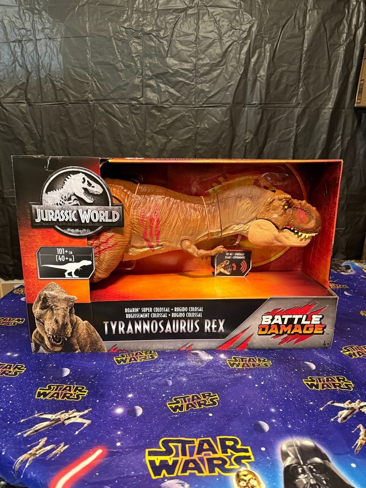 JURASSIC WORLD -Mattel Tyrannosaurus Rex 40” Roarin Super Colossal Battle Damage