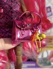 Mini Brands ZURU Fashion Series 4 Pink Purse Tote – 1:6 Scale Doll Bag