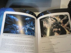 Aliens Die Cast Alien Queen MIB & Illustrated Screenplay RARE Book $69
