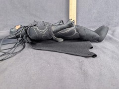 1995 Batman Forever Parachuting Plush Batman 13 ” RARE ITEM Great Condition!