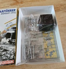 Dragon 1/16 Model Kit Unterscharfurer (Wiking Division, Hungary 1945) NEW IN BOX