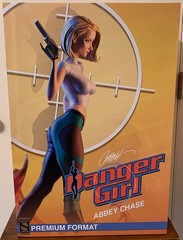 SIDESHOW EXCLUSIVE ABBEY CHASE Premium Figure Danger Girl Campbell 350/500 UM