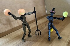 Dummy 13 Halloween Pack – Limited Special Edition of Spooky Scary Accessories