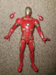 Marvel Legends IRON MAN 6″ Figure 10 years Infinity War 3-Pack Light Up Arc