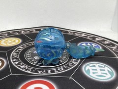 Bakugan Battle Brawlers B2 Aquos Translucent Limulus VHTF