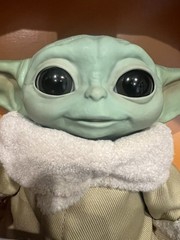 Star Wars The Mandalorian The Child Baby Yoda Animatronic Edition 25+ Sounds NIB