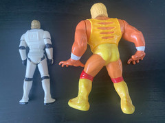 Lot of 90s Figures, Star Wars Luke Stormtrooper, Alien Predator, Batman, Hulk